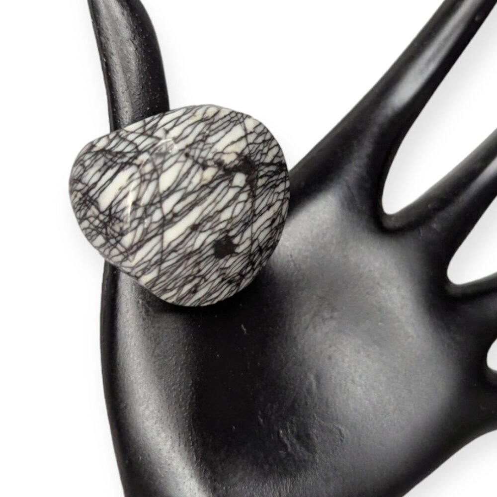 Spiderweb Jasper Solid One Piece Ring Size 7/8